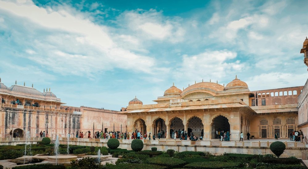 Why Ranthambore National Park & Tiger Reserve is a Must-Visit for Nature and Wildlife Lovers